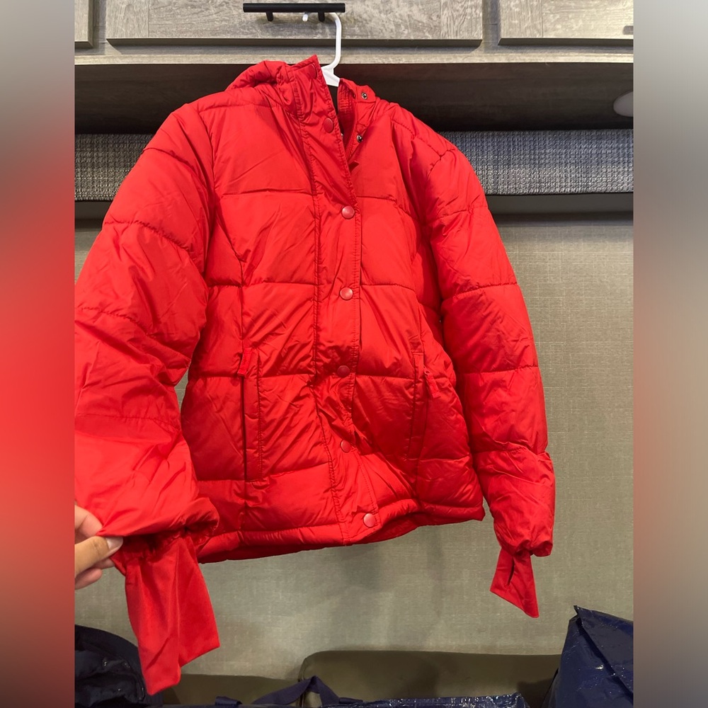 WOMEN COAT